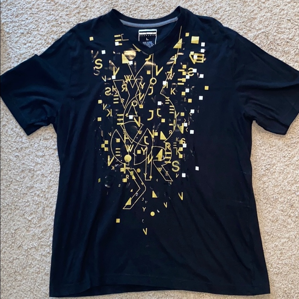 SEAN JOHN slight v neck tee